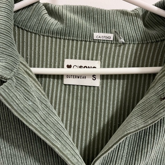 Oversized Corduroy Shacket - Picture 4 of 4